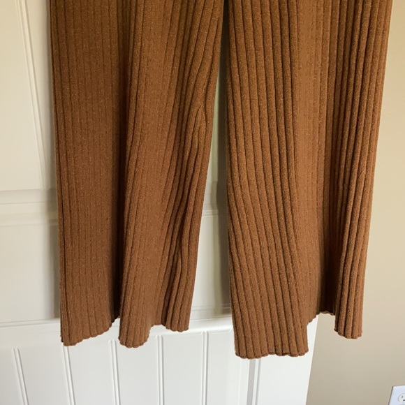 Zara Pants - Picture 4 of 5